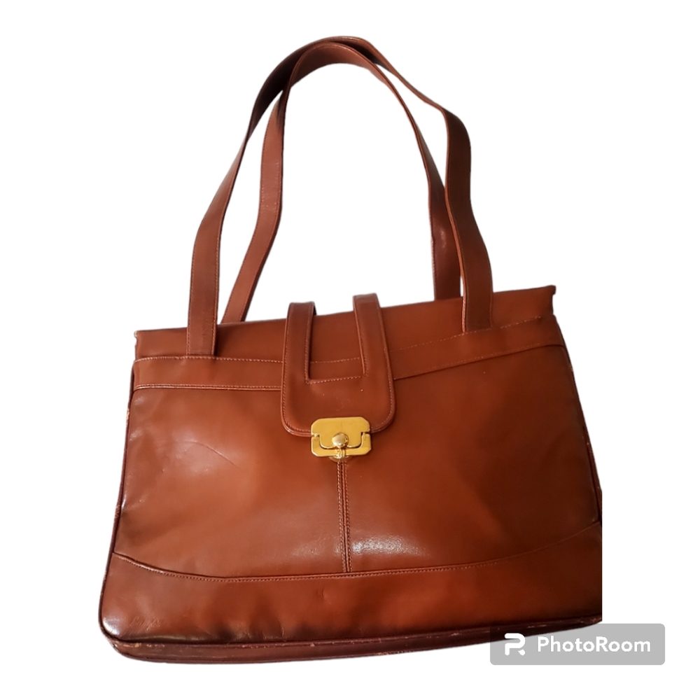 Lou Taylor Vintage 70s Shoulder  Bag Italian Made With Mirror